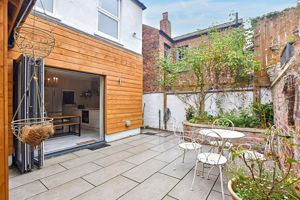 Photo 30- click for photo gallery